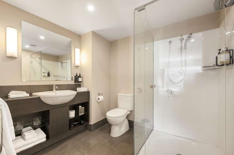 12D/12 Bolton Street_5