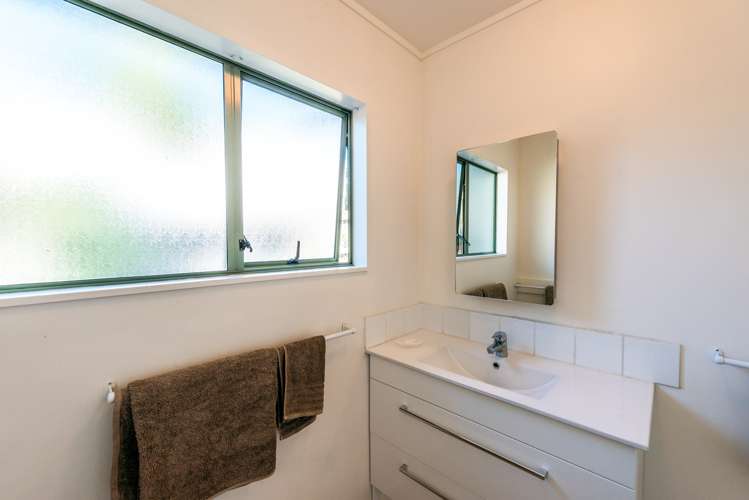 14 Waitai Road Ostend_14