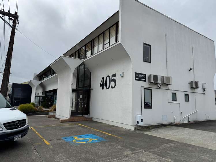 405-407 King Street North Hastings_0
