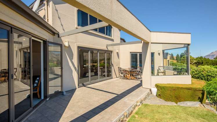 8 Garland Terrace Kelvin Heights_4