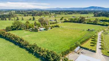 284 Carrs Road_3