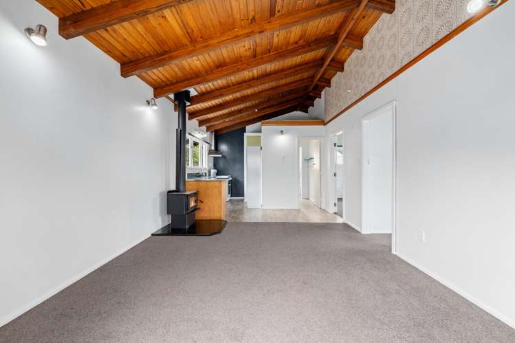 46 Beach Road Waikawa_18