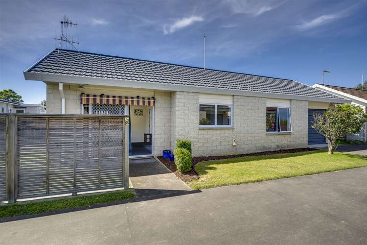 2/55 Meeanee Road Taradale_9