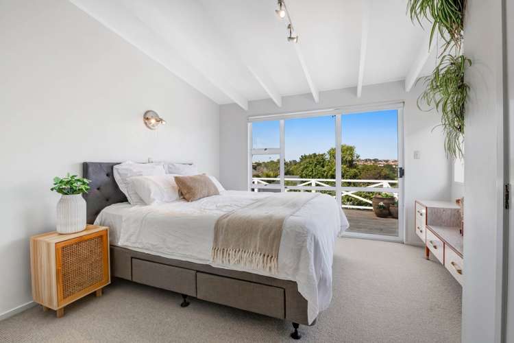 1321 Whangaparaoa Road Army Bay_12