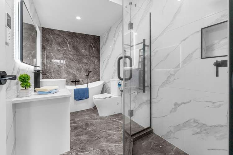 12 Greenstead Close Flat Bush_15