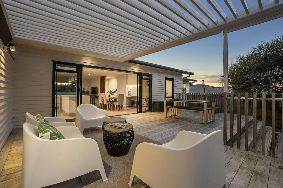 2/49 Roseberry Avenue_0