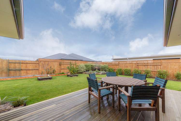 5 Saint Heliers Grove Fitzherbert_17