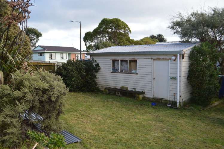 2 Moki Street Titahi Bay_21