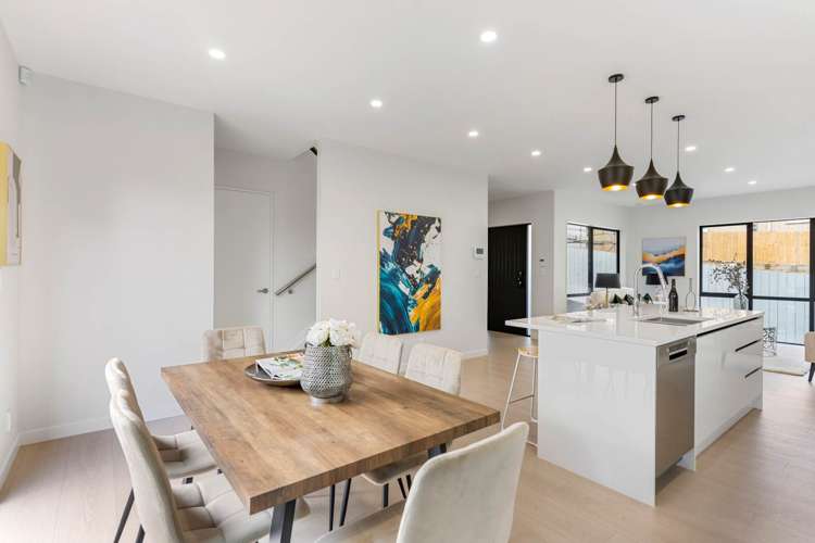 17B Kathleen Street Totara Vale_17