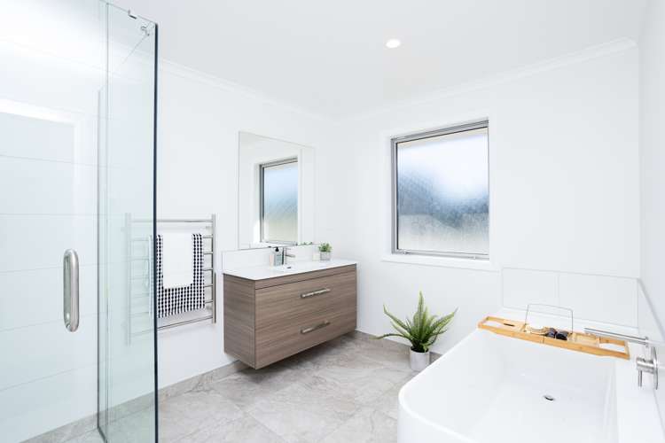 92 Blairlogie Close Otatara_13