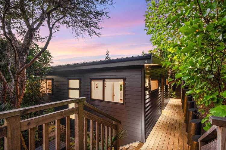 57 Hill Road Palm Beach_18