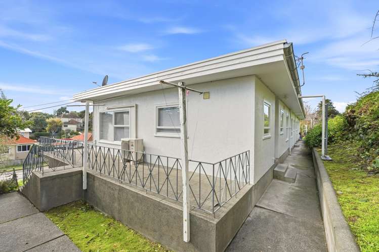 73B Great North Road St Johns Hill_18