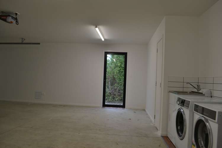 12b Sussex Street Weston_16