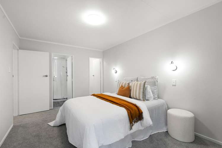 8 Elmwood Crescent Pukete_10