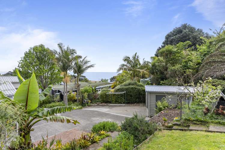 19 Trotter Avenue Waiomu_9