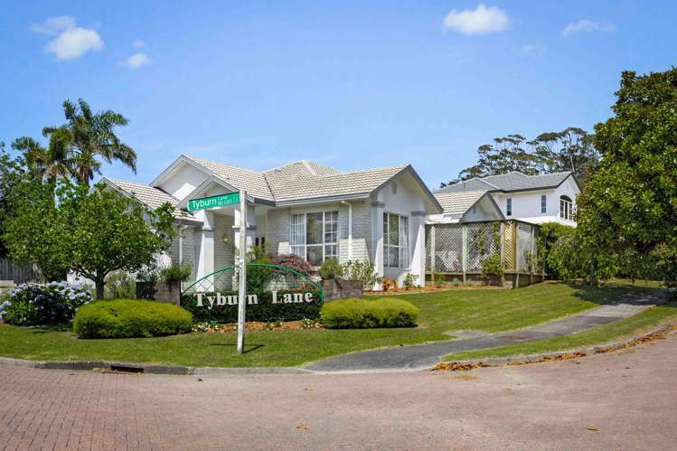 1 Tyburn Lane Unsworth Heights_1