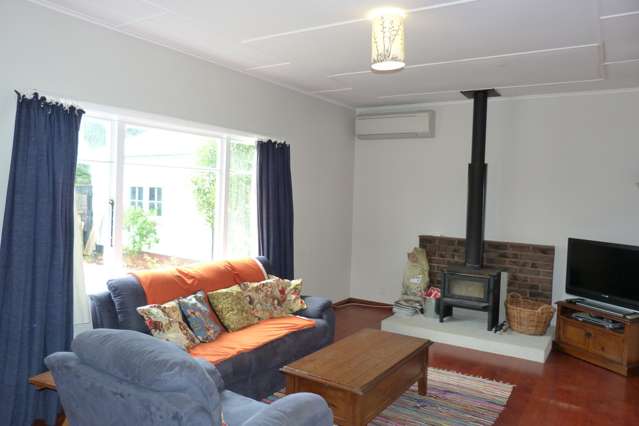 22 Wakefield Street Featherston_4