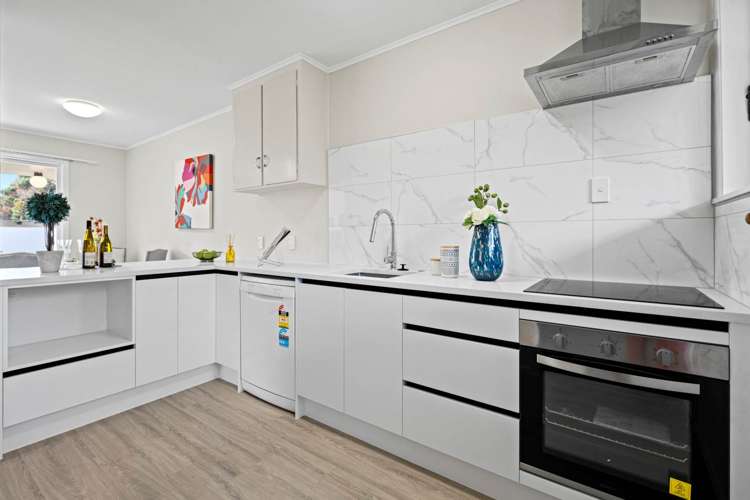 17 Laburnum Road New Windsor_9