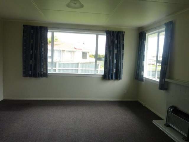 58 Kapuni Street Manaia_3