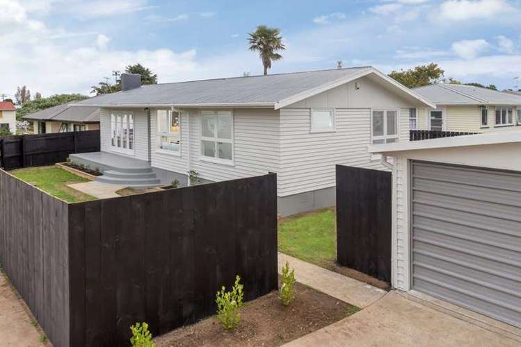 8a White Road Manurewa_0