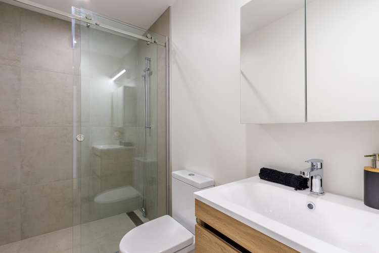 8/55 Maclean Street Paraparaumu Beach_6