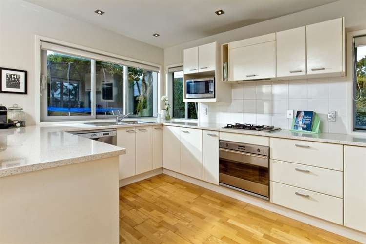 42 Williamson Avenue Belmont_5