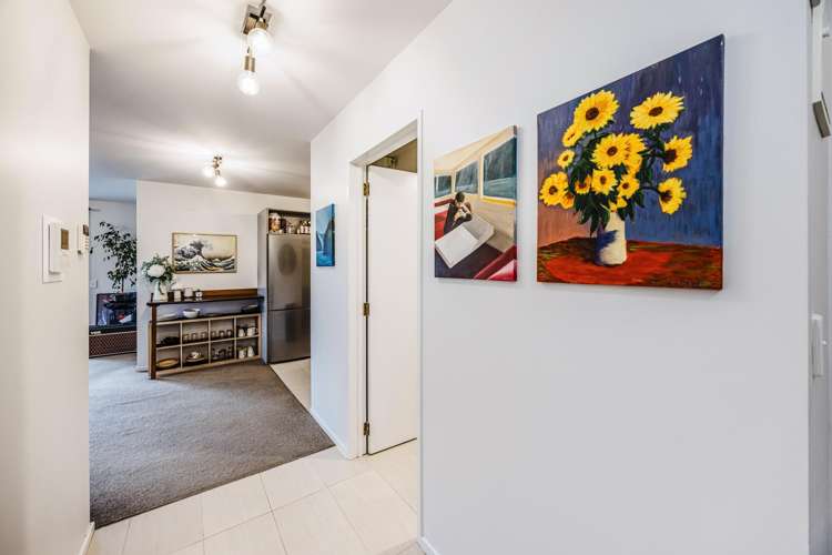 1a/86a Rockfield Road Penrose_10