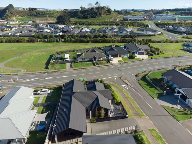 2 Rochfort Crescent Pyes Pa_17