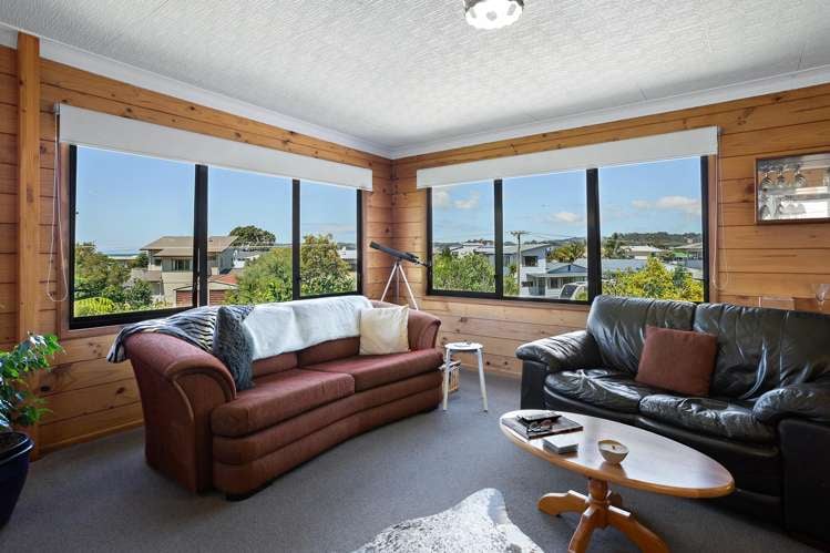 12 Wai-iti Terrace Whitianga_2