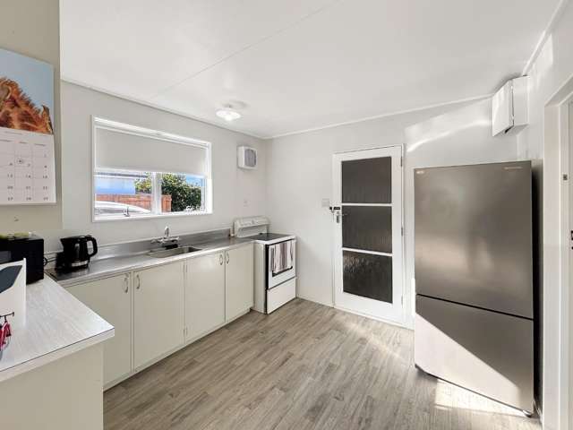 1/3 Beedie Street 1192_4