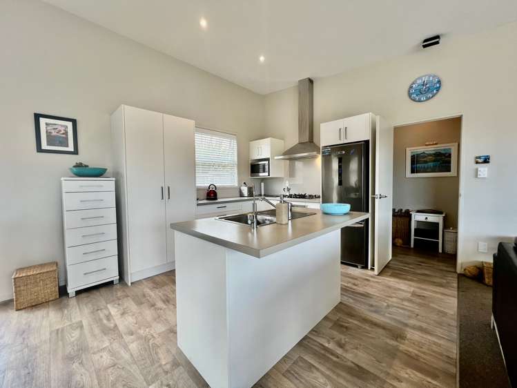 25 Robertson Street Raglan_7