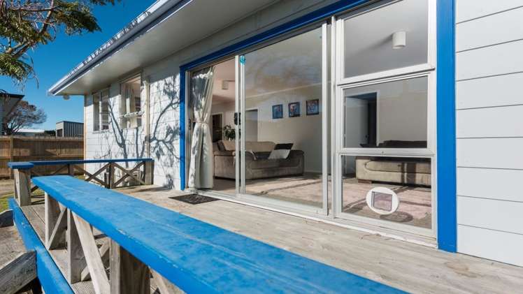 1/1240 Papamoa Beach Road Papamoa_4