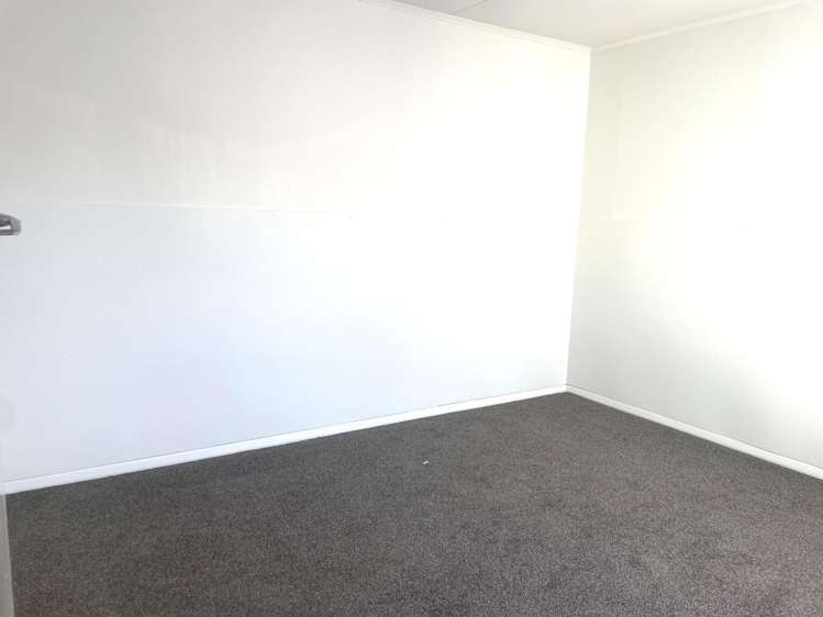  8/20 North Road The Wood_1