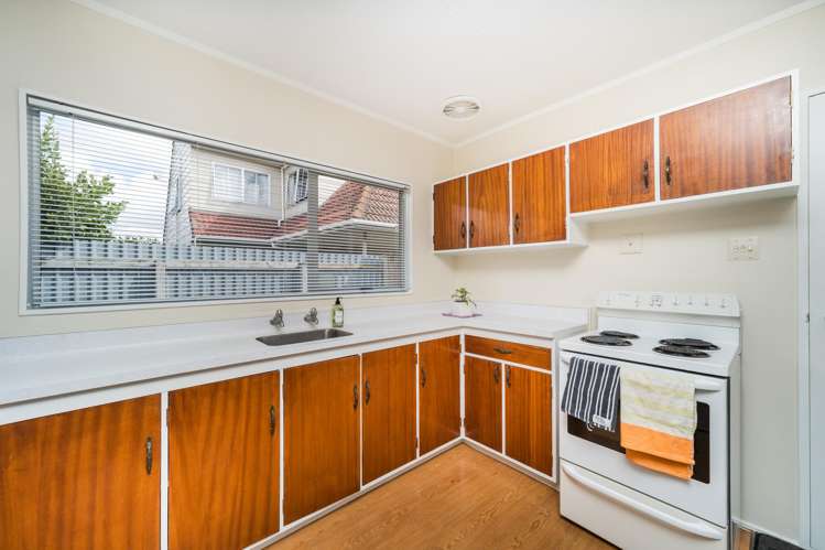 49A John F Kennedy Drive Milson_7
