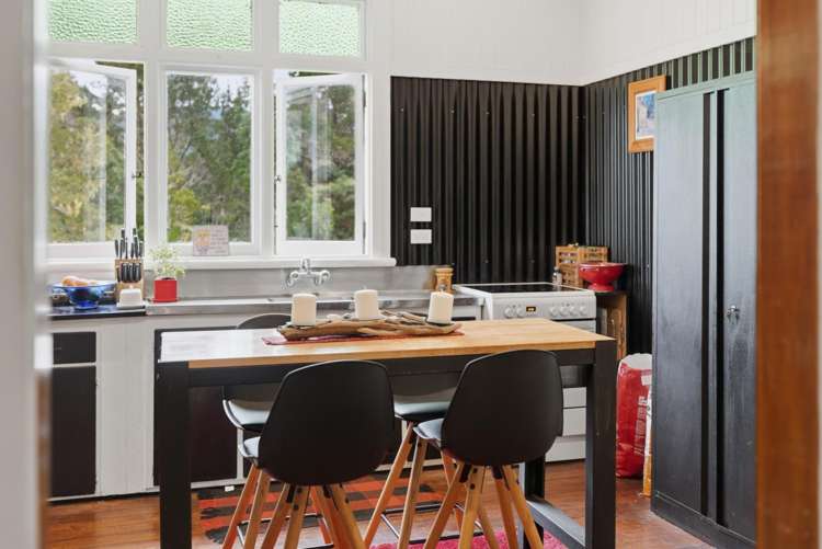 36A Takahue Saddle Road Broadwood_16