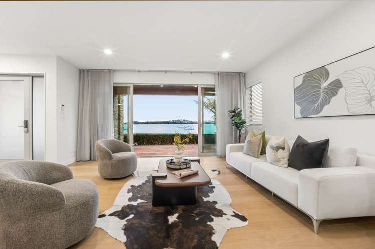 9 The Parade Bucklands Beach_6