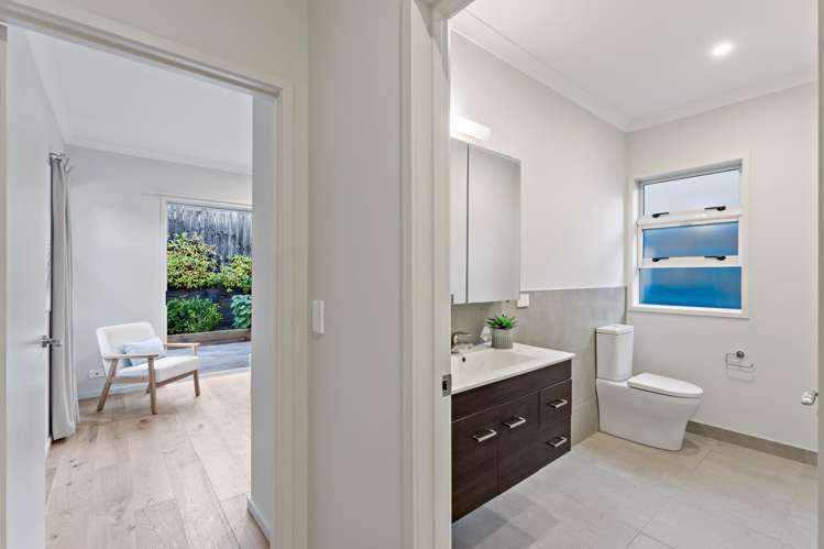 7 Waiarohia Place Hobsonville_11