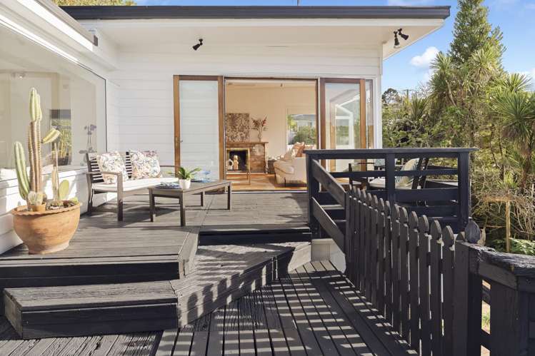 27 Hebron Road Waiake_1