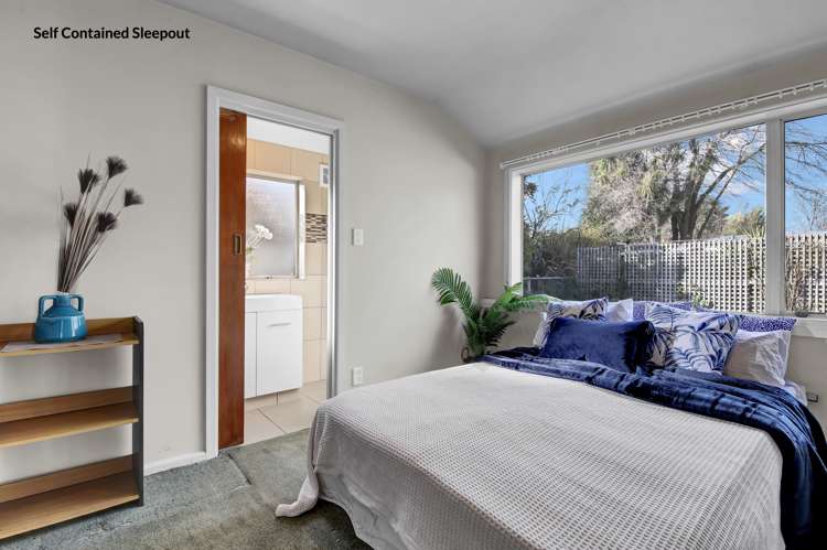 15 Barclay Place Burwood_25