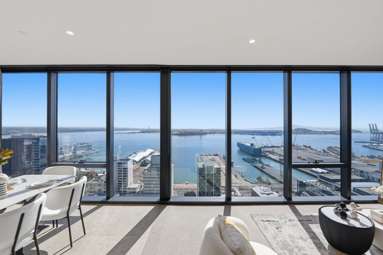 2801/10 Commerce Street_3