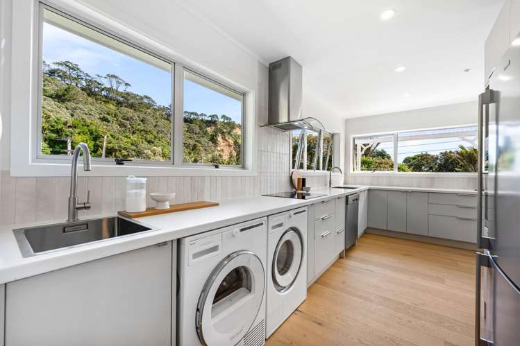 217 Motutara Road Muriwai_24