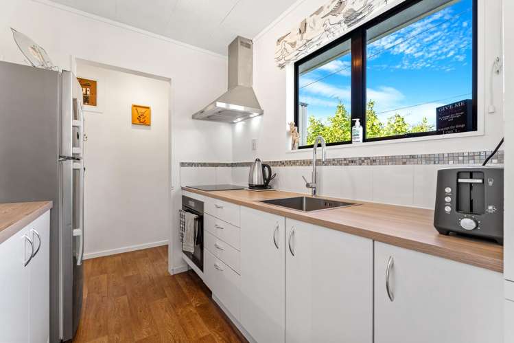 47a Matai Road Stanmore Bay_3