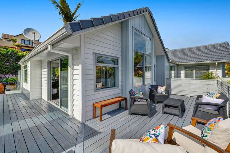 57 Esther Place Red Beach_20