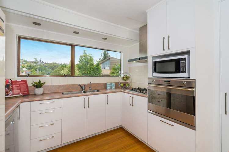2/5 Manaia Place Mairangi Bay_6