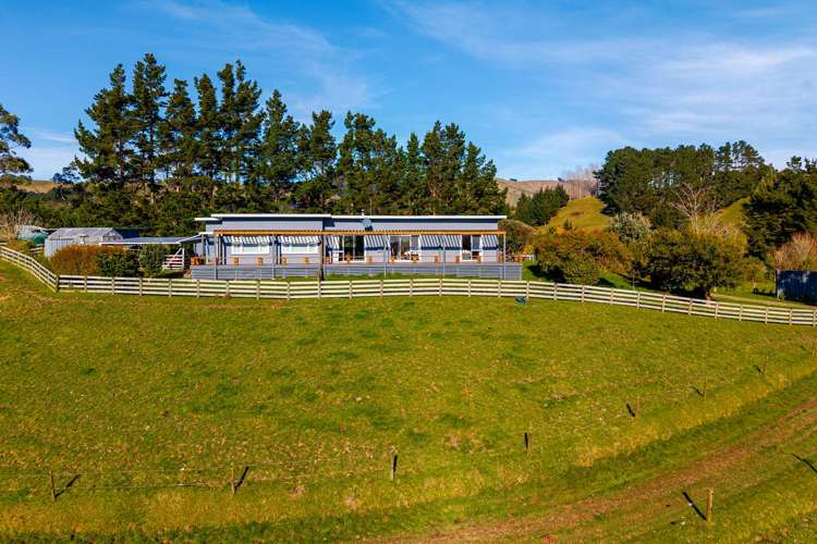 220 Kahuterawa Road Linton_22