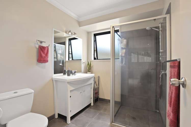 7 Oratia Drive Glen Eden_14