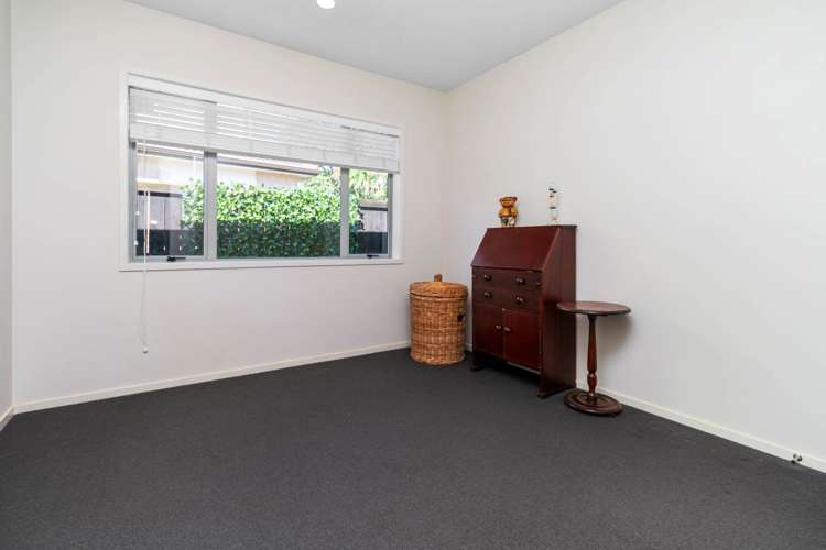5 Fintry Place Flat Bush_22