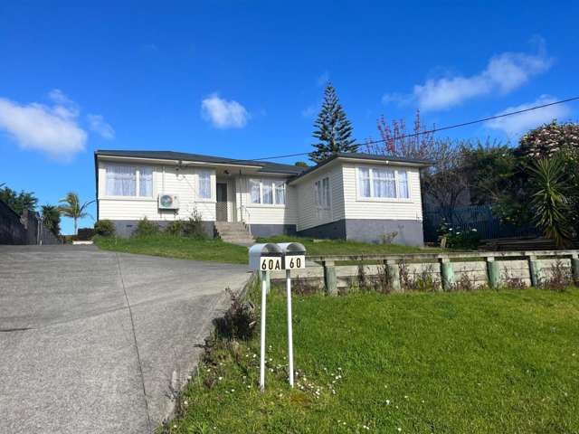 4 Bedrooms House