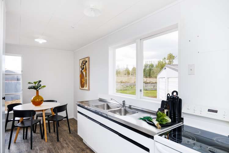 78 Willoughby Street Halcombe_17