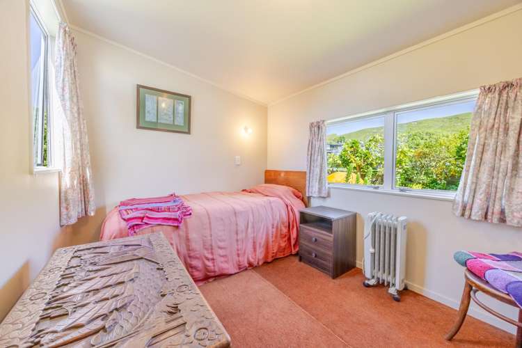 25 Beach Road Porangahau_13